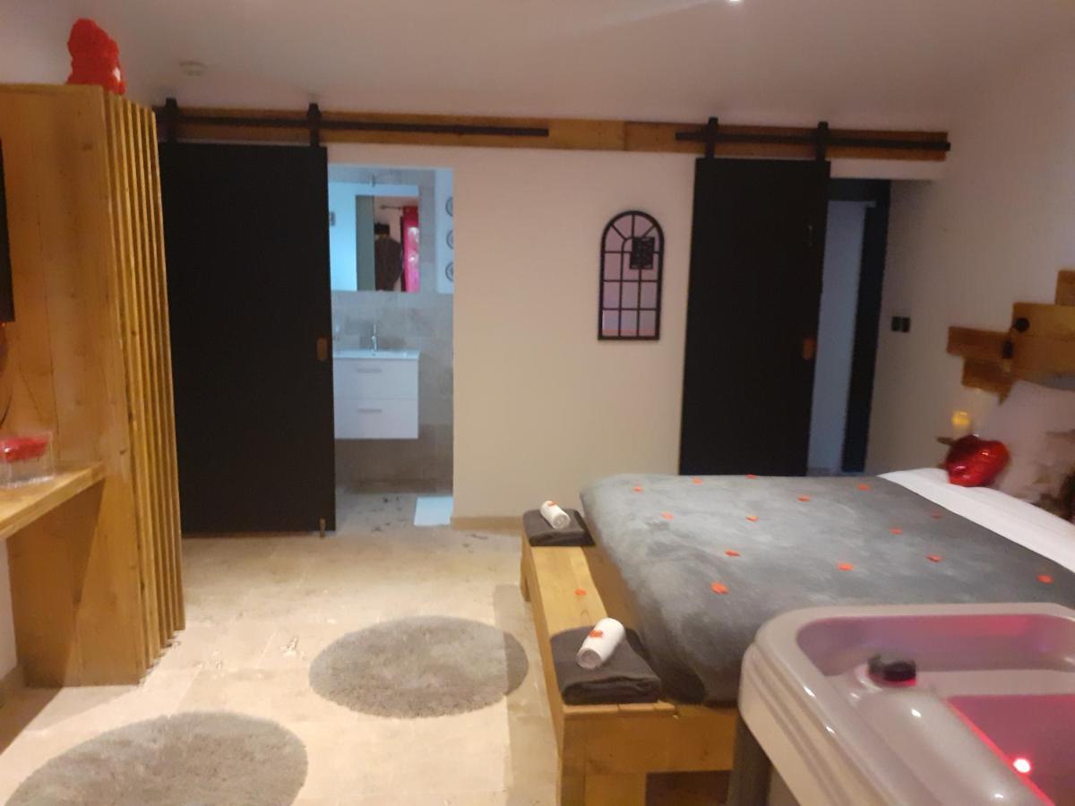 La Chambre Des Songes Saze  Exterior photo